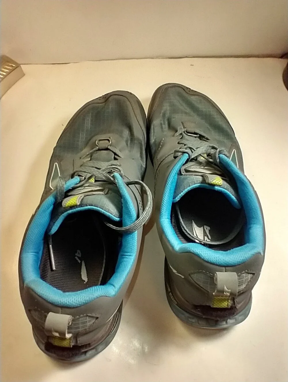Altra Lone Peak 5 Trail Running Shoes Sneakers Men's sz 10.5.